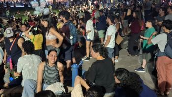 Llegan los ambientalistas antimineros a la Plaza Independencia