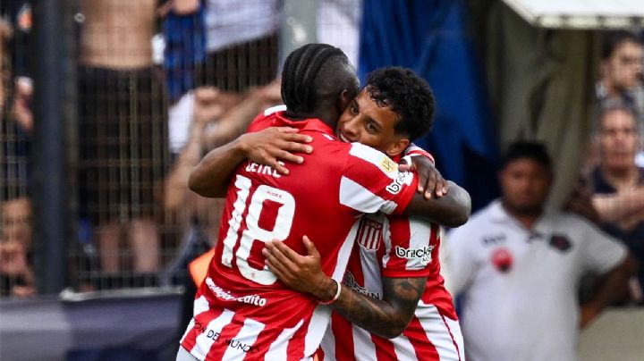 Papá Estudiantes ganó el clásico ante Gimnasia y jugará la final con Racing
