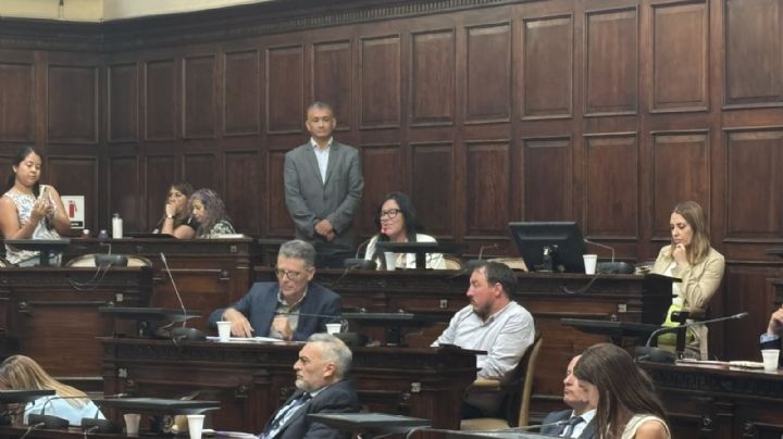 Senadores del PJ votaron divididos el proyecto minero San Jorge