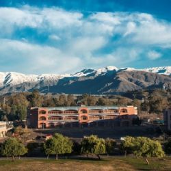 Dalvian-UNCuyo: una historia de poder que lleva casi cuatro décadas