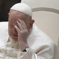 Los mendocinos llenaron la catedral para rezar por el alma de Francisco