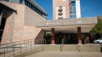 El Foro de docentes extraordinarios de la UNCuyo, exige cumplir con la ley de financiamiento