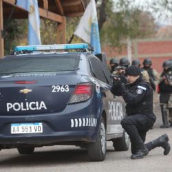 Godoy Cruz: un hombre con un cuchillo se atrincheró con dos mujeres