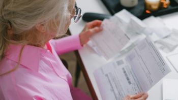 Servicios públicos: aumentos por encima de la inflación y más ajustes en puerta