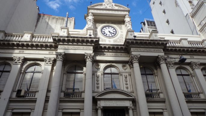 "Con este nuevo régimen van a empezar a circular más dólares"