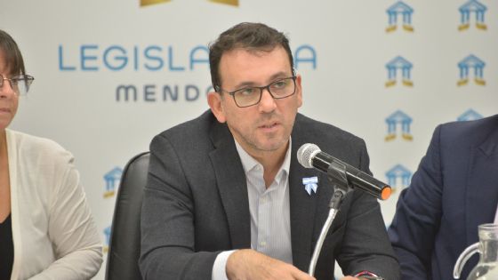 García Zalazar confirmó que hay tres menores detenidos por las amenazas en escuelas