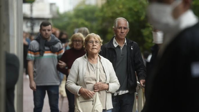 La Justicia declaró inconstitucional la fórmula de movilidad de Alberto Fernández
