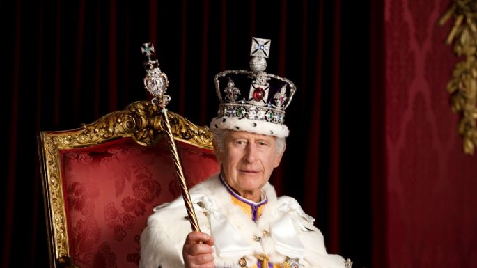 Cuántas monarquías existen en la actualidad 
