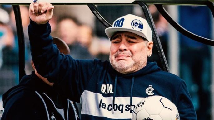 Maradona estuvo sedado durante más de un día y lo operaron sin exámenes previos
