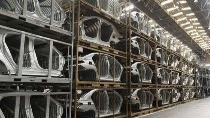 Quitarán retenciones a más de 4.000 productos industriales para juntar dólares