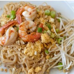 Cómo preparar Pad Thai, el clásico plato tailandés
