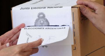 Cuatro provincias eligen legisladores este domingo