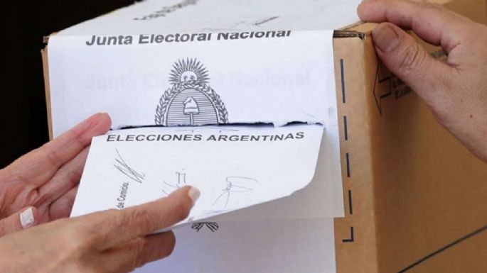 Cuatro provincias eligen legisladores este domingo