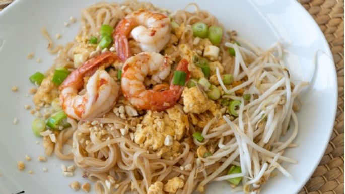 Cómo preparar Pad Thai, el clásico plato tailandés