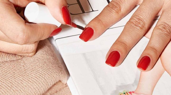 Cinco trucos para que tu esmalte de uñas no se descascare 