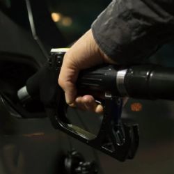 Combustibles: ¿aumentan o bajan el domingo?