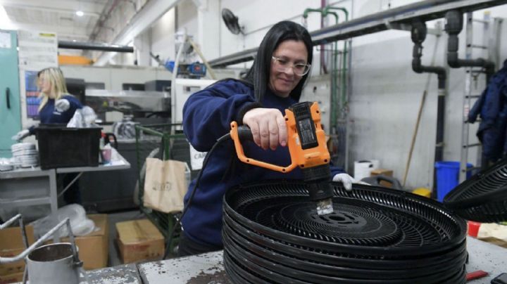 Argentina: más de 6 millones de ocupados buscan otro empleo o están sobrecargados