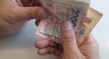 Cuánto falta para decirle adiós al uso de efectivo en la Argentina