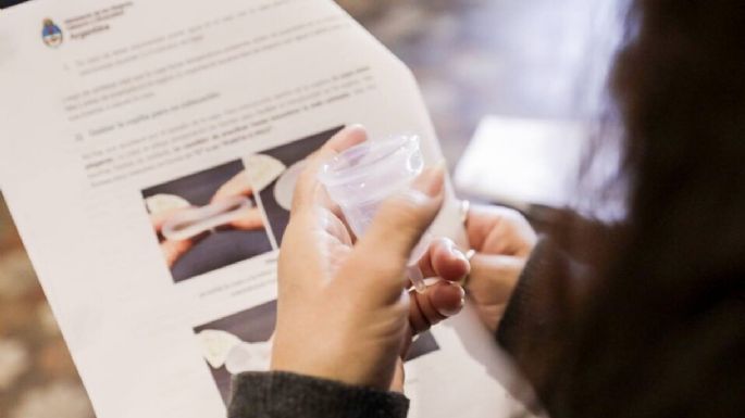 "Programas ideológicos": Nación no entregará más copas menstruales