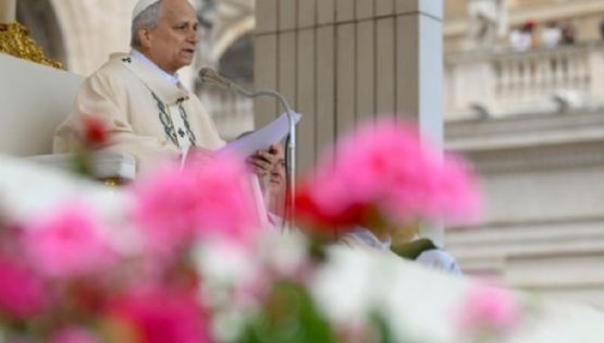Primera misa de León XIV y su crítica al capitalismo feroz
