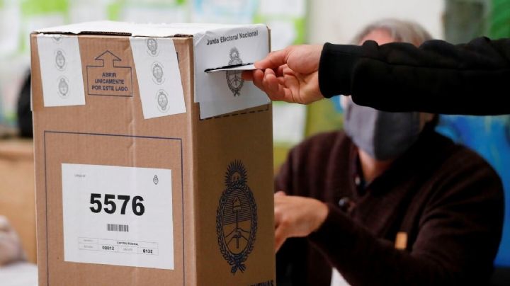 ¿LLA puede ganarle al kirchnerismo en provincia de Buenos Aires?