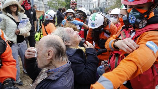 Tensión y corridas en la manifestación de jubilados