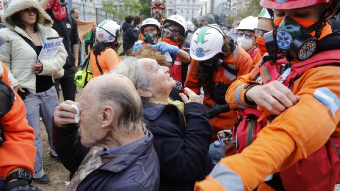 Tensión y corridas en la manifestación de jubilados