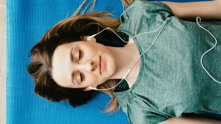 Qué es el ASMR y cómo puede ayudar a combatir el insomnio