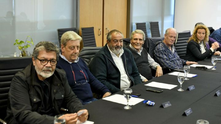 La CGT irá a la Justicia por el DNU que limita el derecho a huelga 