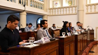Foto iliustrativa de  Los millonarios pedidos de los concejales de Guaymallén