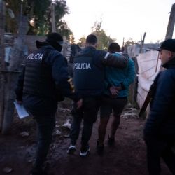 Un violento tiroteo en Las Heras dejó cuatro heridos