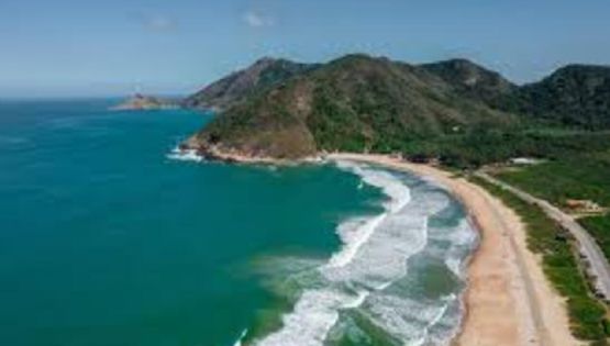 Las cinco playas menos conocidas y más tranquilas de Brasil