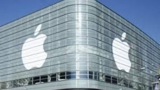Trump quiere ponerle aranceles del 25% a los productos Apple