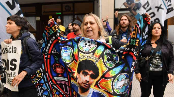 La Jueza de Dios: el riesgo del juicio por Maradona