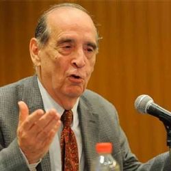 Arriazu: "Habrá quiebras y creación, pero la destrucción es siempre más rápida"