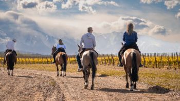 Aumentaron los turistas y el gasto total durante el fin de semana largo