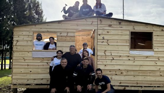 Chiqui Tapia mostró las casas de “Un Gol X Un Techo” y lo destrozaron 