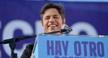 La crítica de Kicillof a Milei: "Delirio cósmico"