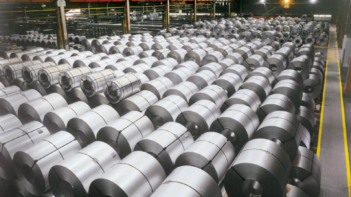 Alerta empresarial: Trump quiere duplicar los aranceles al acero