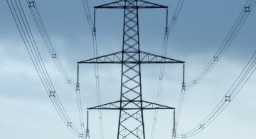 Baja un 4% la tarifa eléctrica