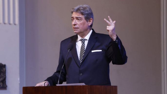 Ahora el Gobierno no descarta postular a una mujer a la Corte