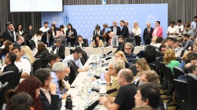 Foto iliustrativa de  Los detalles de la audiencia pública que debatirá la polémica reforma a la Ley de Glaciares