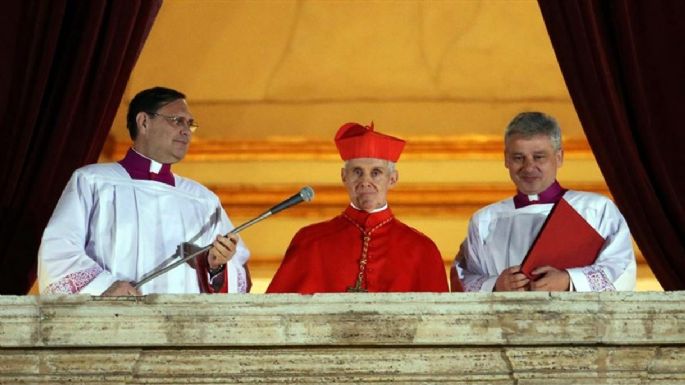 Cómo y cuándo surgió la frase "habemus papam"
