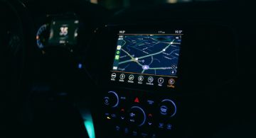 Se reglamentó el procedimiento para importar sin aranceles autos eléctricos