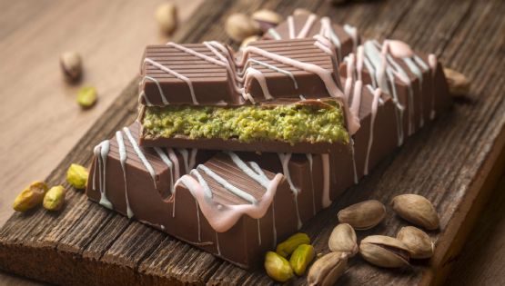 En simples pasos: así se prepara el viral Chocolate Dubai