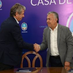Mendoza firmó una adenda con ARCA para implementar la simplificación tributaria