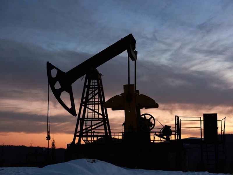 Mendoza no sale del pozo: el petróleo profundizó su caída