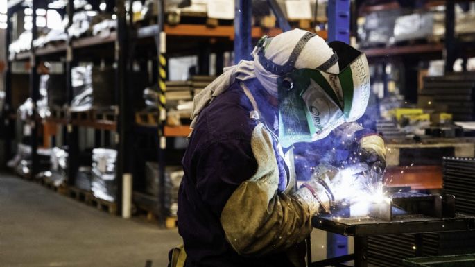 Según un estudio, la industria creció 3,9% en mayo y acumula seis meses de mejora