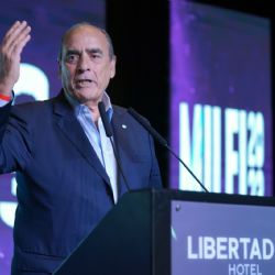 Francos defendió el veto porque "no alcanza para cubrir los aumentos"