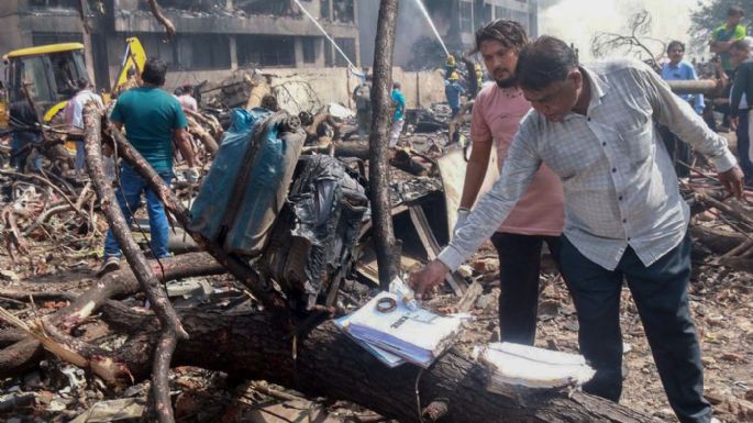 Milagro: apareció un sobreviviente de la tragedia aérea en India